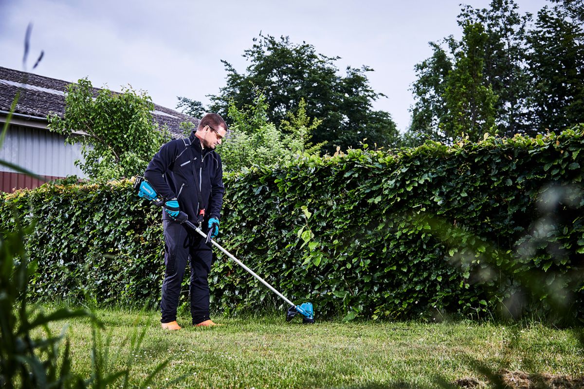 Makita Gresstrimmer 18V 30cm DUR190LZX3