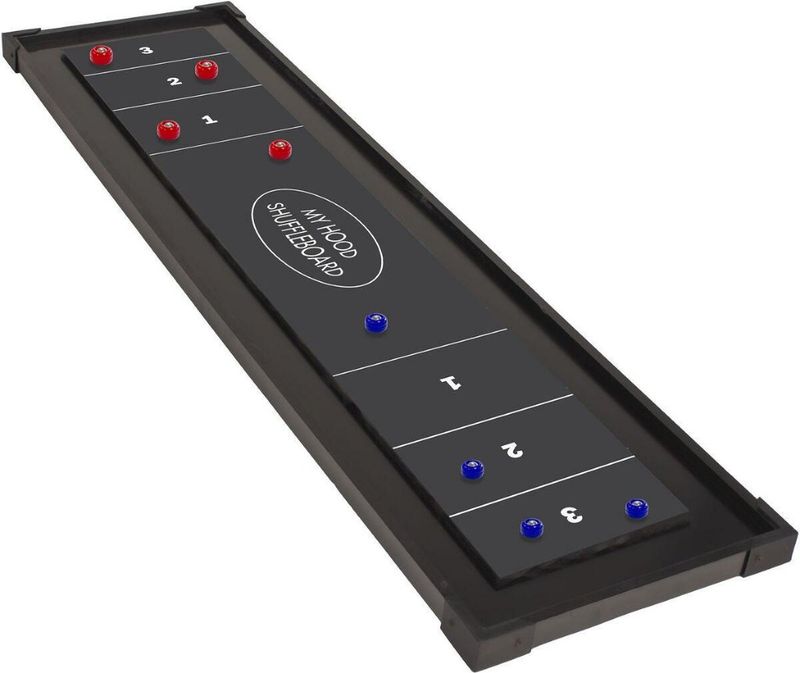 Shuffleboard og Curling i ett og samme Bordspill