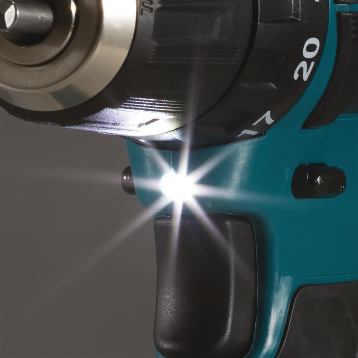 Makita Slagbormaskin 12V CXT ® HP333DZ