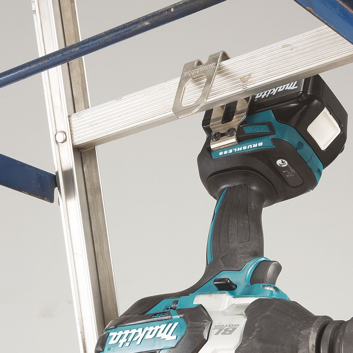 Makita Muttertrekker 18V LXT ® 1/2