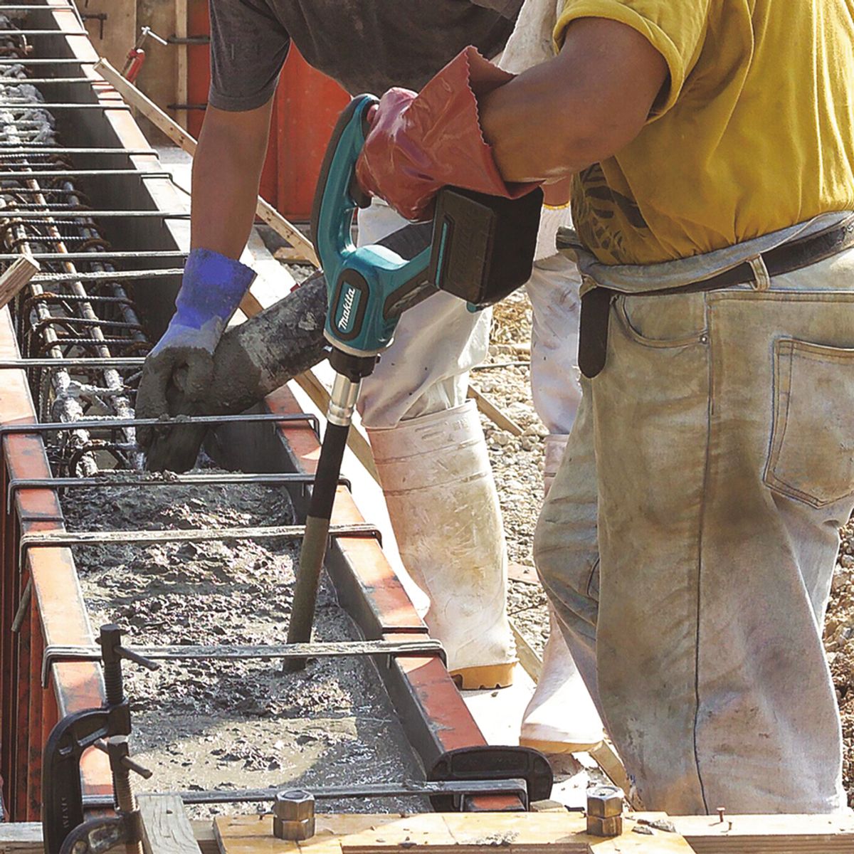 Makita Betongvibrator 18V LXT ® 800mm DVR350Z