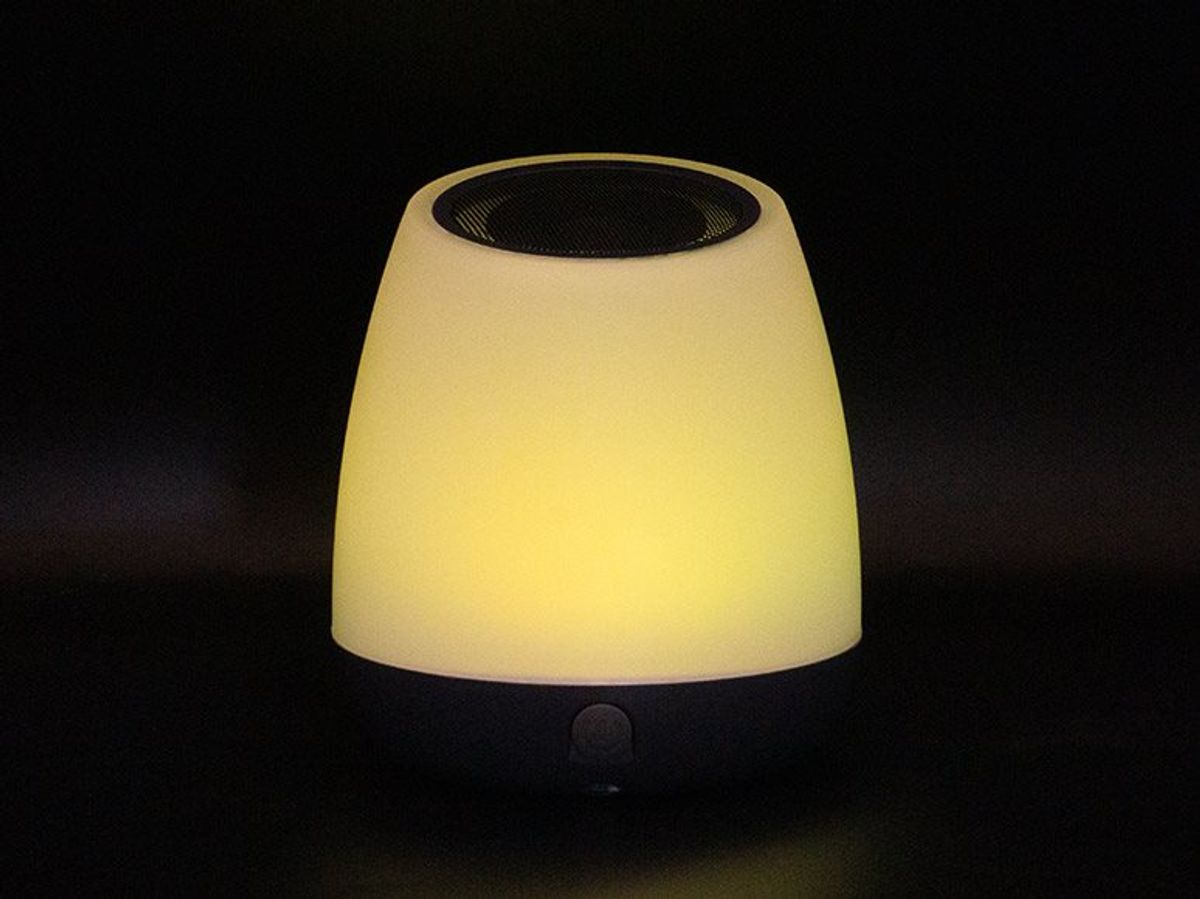 Bluetooth Høyttaler med LED-Lys - Oppladbar med Fargeskiftende Led-Lys