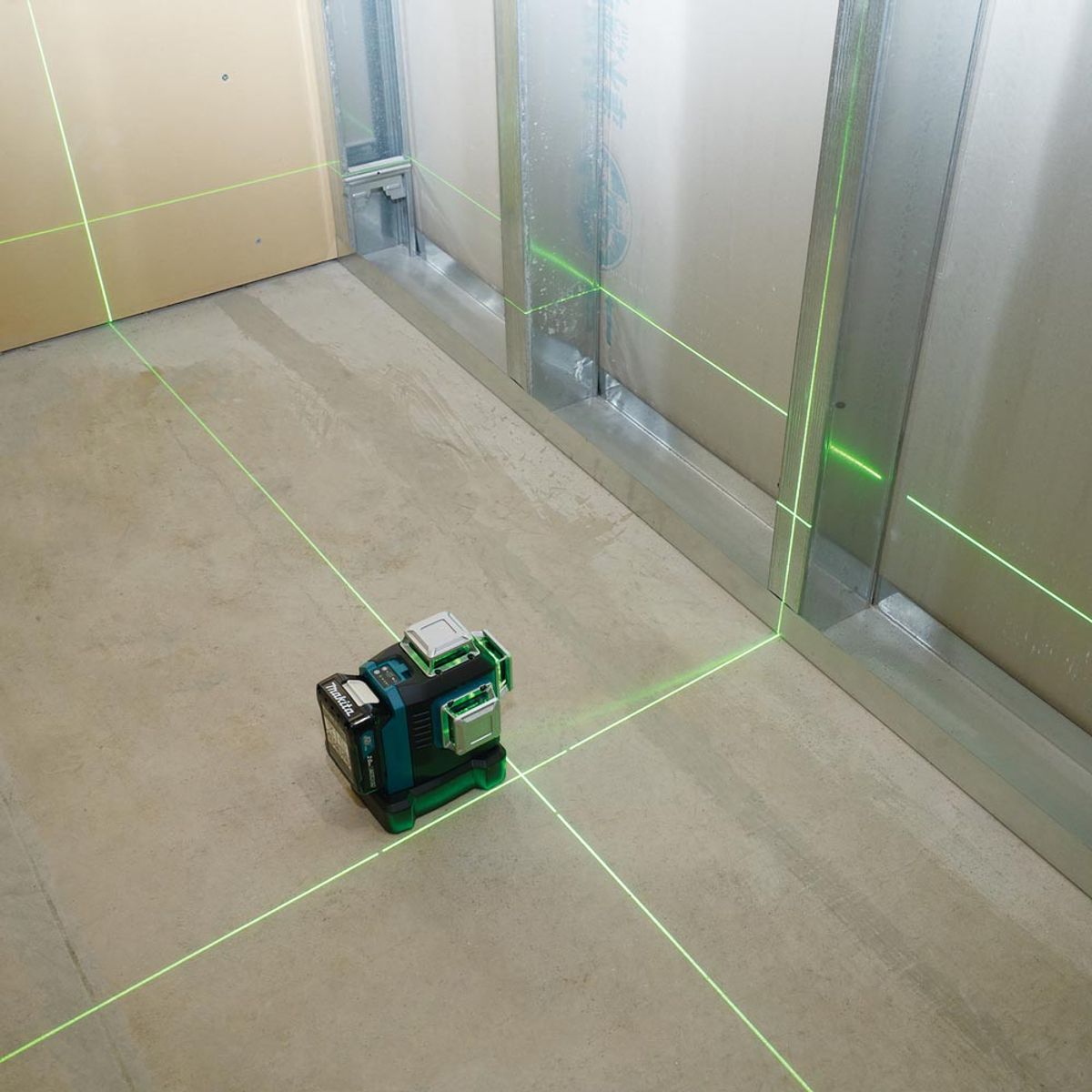 Makita Multilinjelaser 12V CXT ® 360° Grønn SK700GD